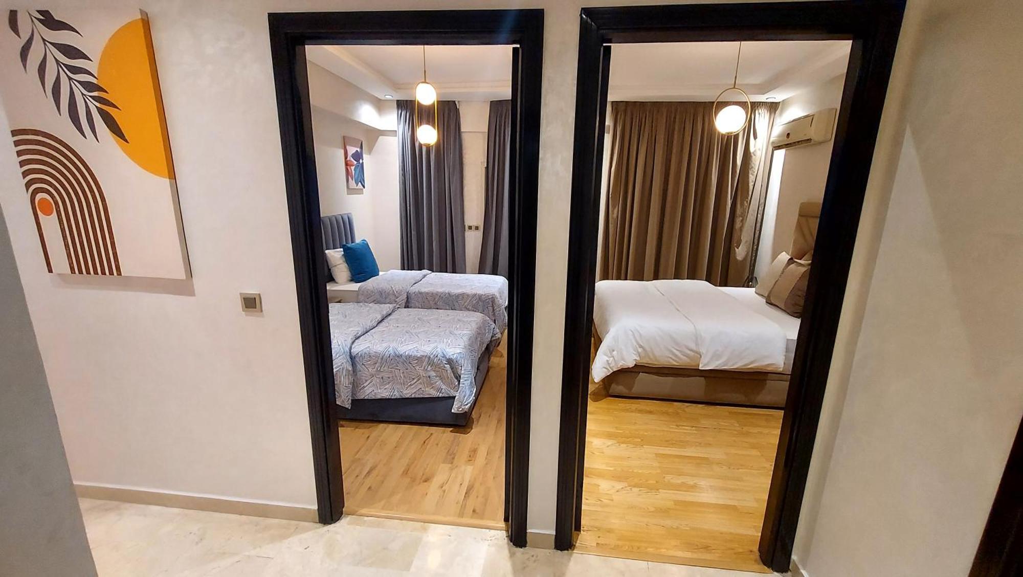 Luxury Of 80m2 , 1minute From Hassan2 Mosquè From Family , Pour Famille , Interdit Couples Araabic Non Marié, Forbidden Unmarried Araabic Couples Casa Blanca