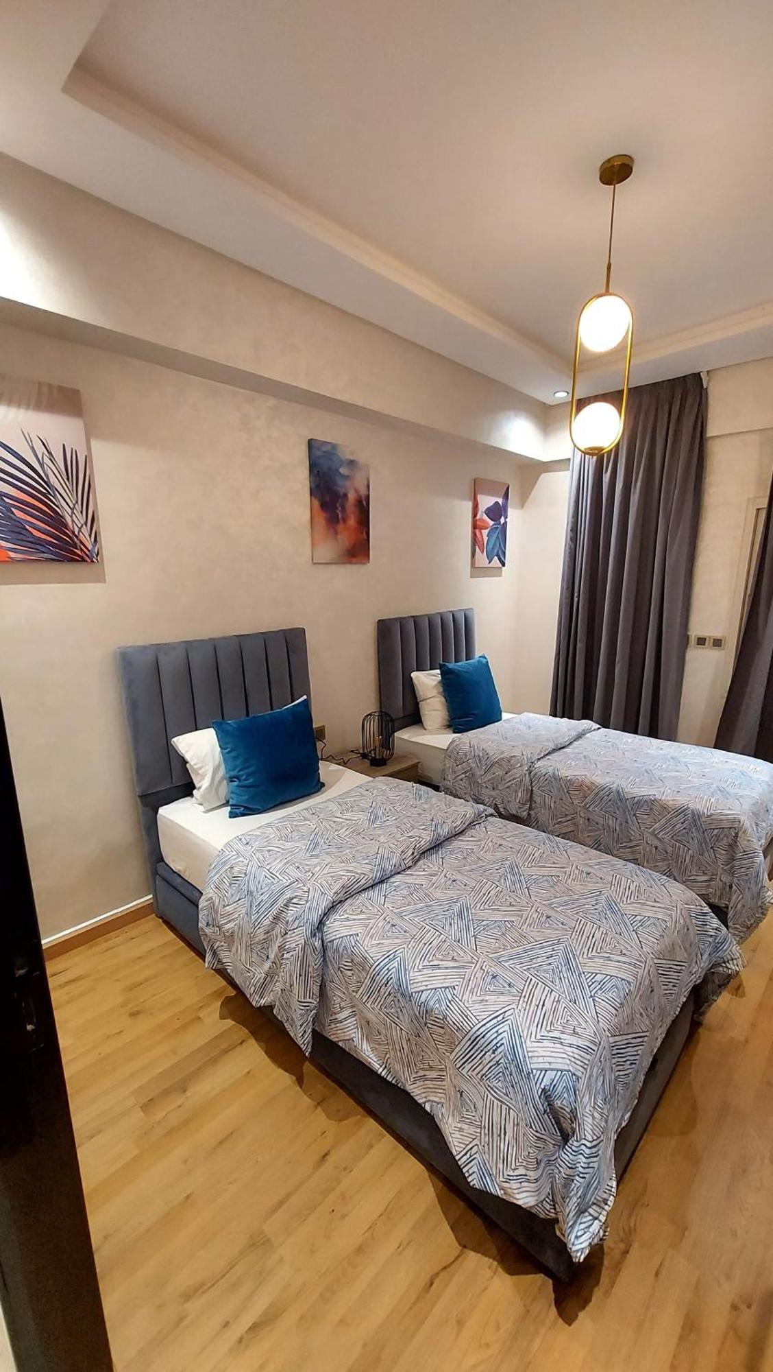 Luxury Of 80m2 , 1minute From Hassan2 Mosquè From Family , Pour Famille , Interdit Couples Araabic Non Marié, Forbidden Unmarried Araabic Couples