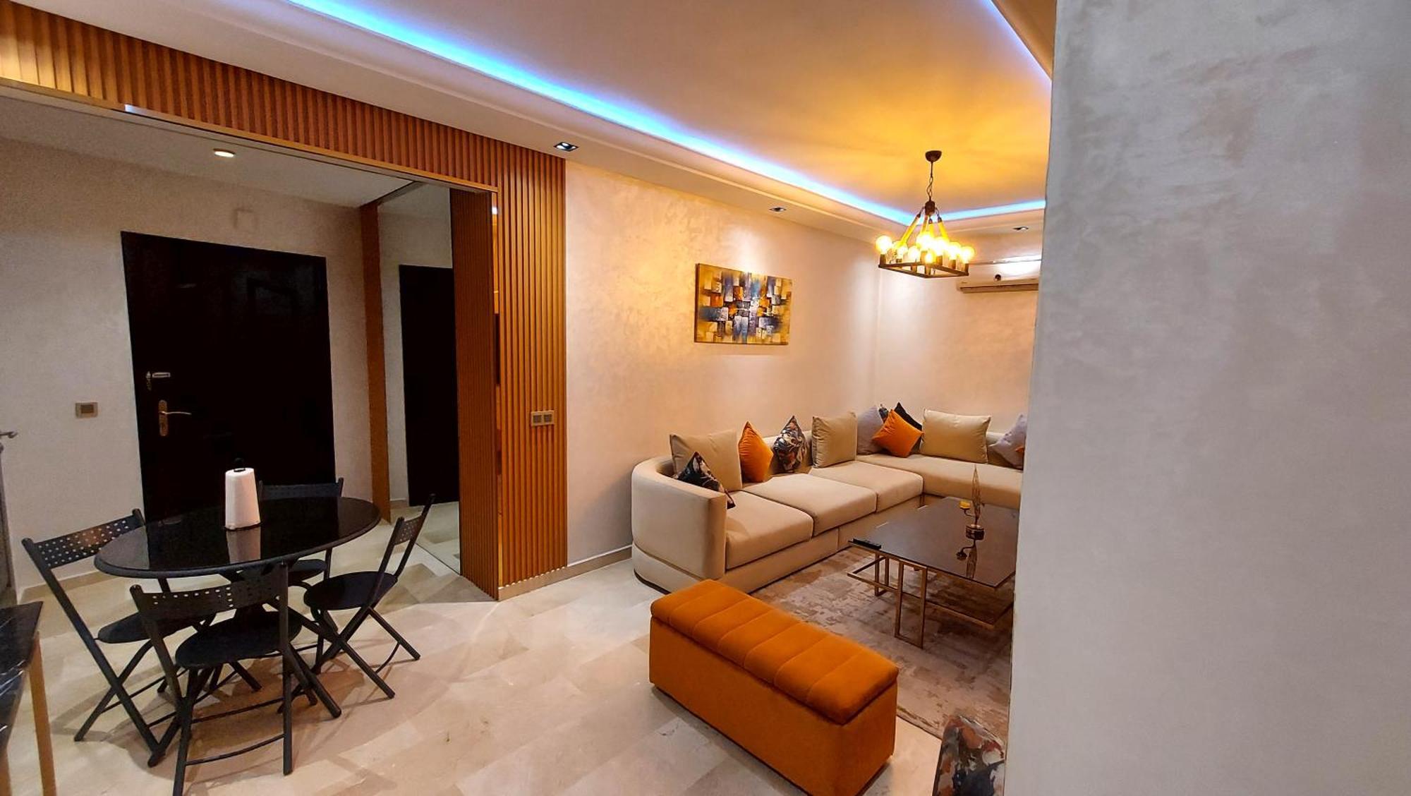Apartamento Luxury Of 80m2 , 1minute From Hassan2 Mosquè From Family , Pour Famille , Interdit Couples Araabic Non Marié, Forbidden Unmarried Araabic Couples Casa Blanca